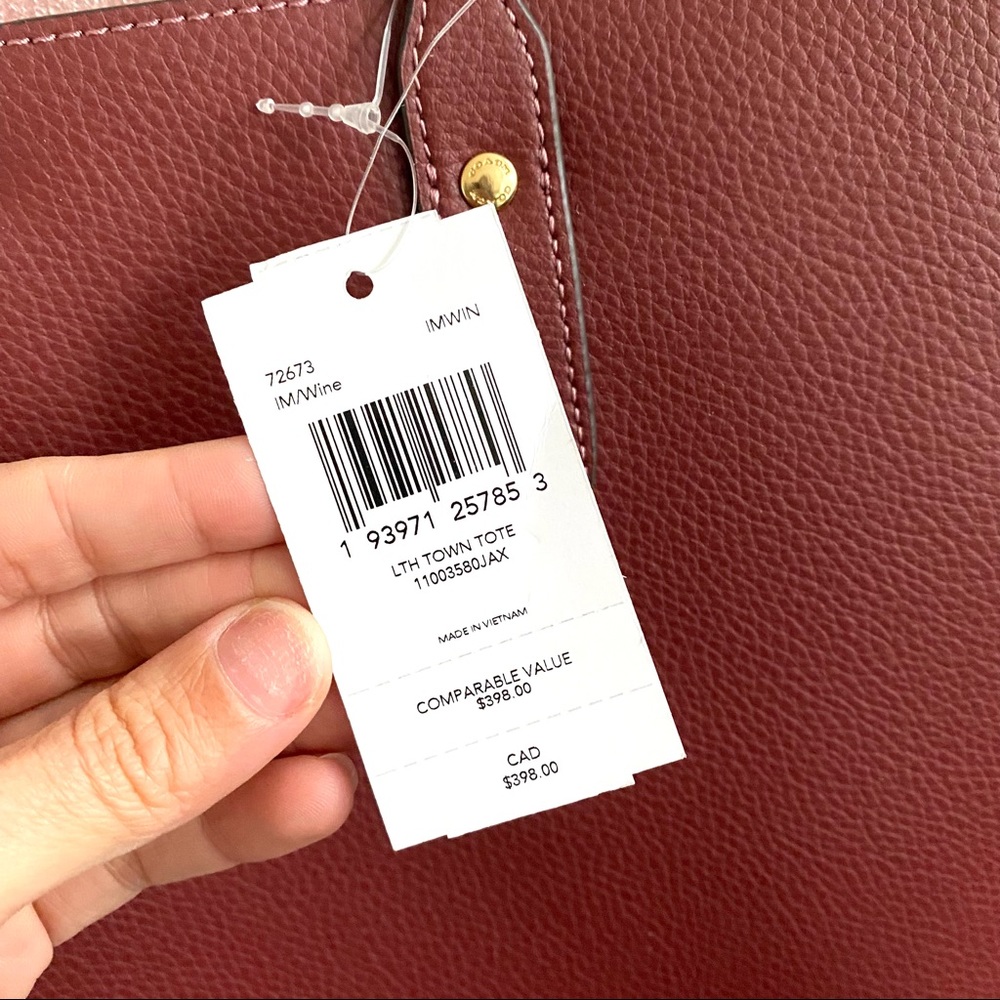 NWT authentic COACH leather tote wine - Picture 8 of 9